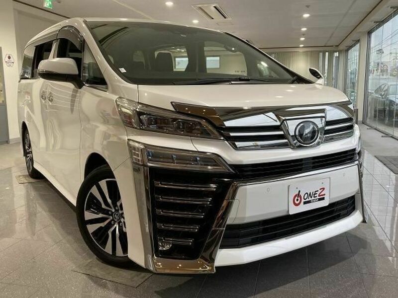 TOYOTA　VELLFIRE