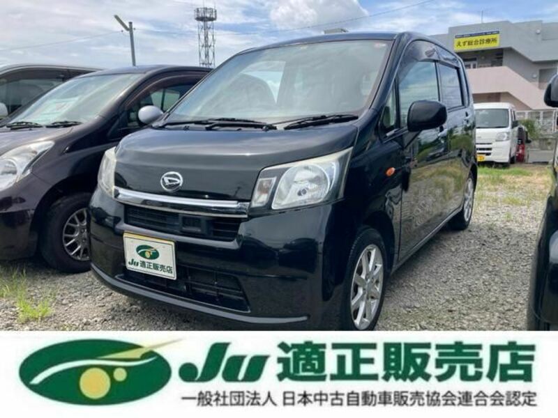 DAIHATSU　MOVE