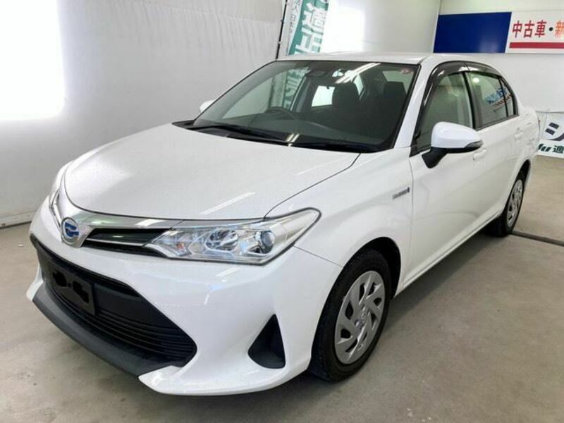 COROLLA AXIO-3