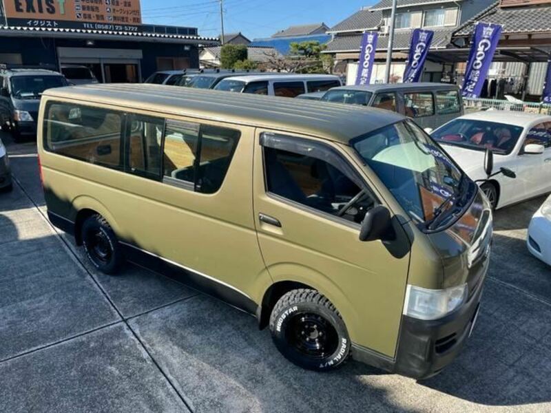 HIACE VAN-1