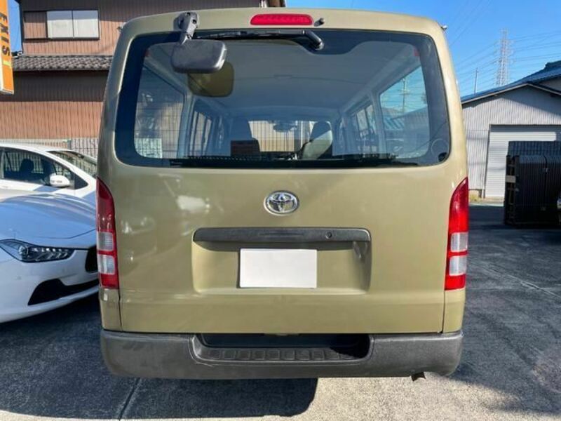 HIACE VAN-8