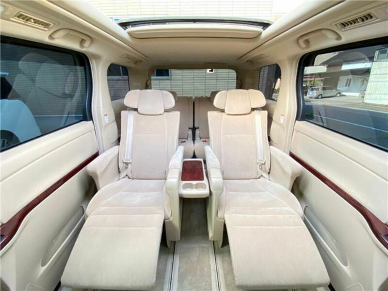 ALPHARD-21