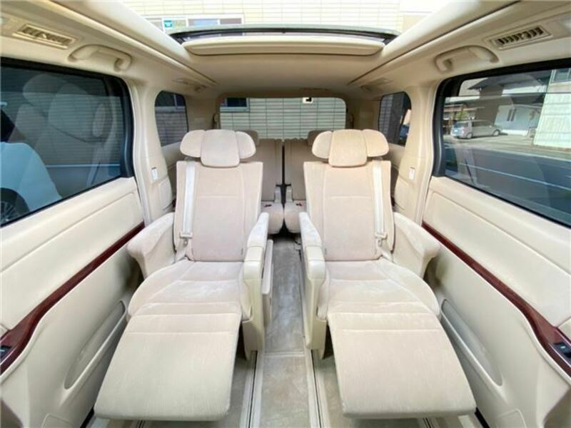 ALPHARD-22