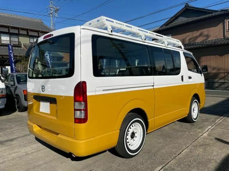 HIACE VAN-6