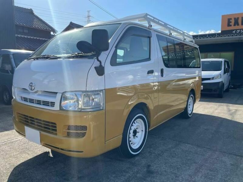 HIACE VAN-11