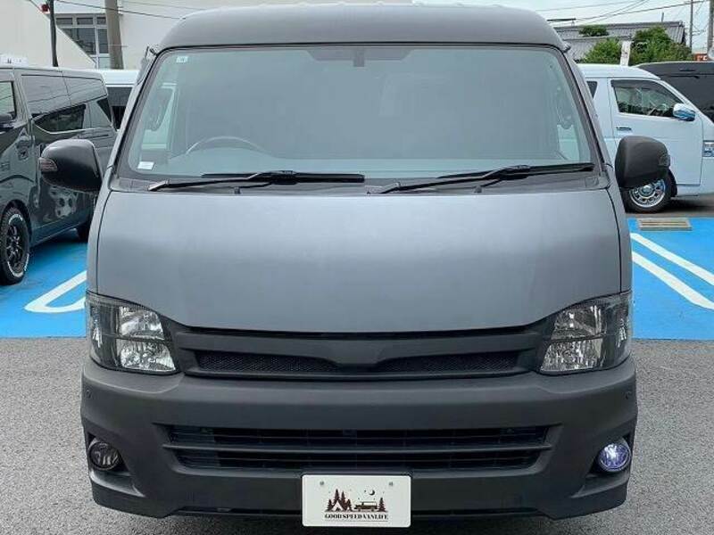 HIACE VAN-11