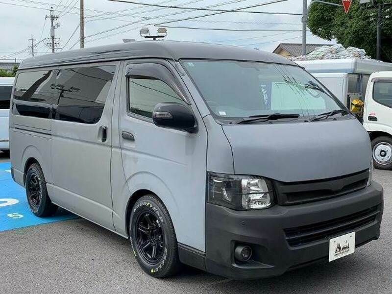 HIACE VAN-13