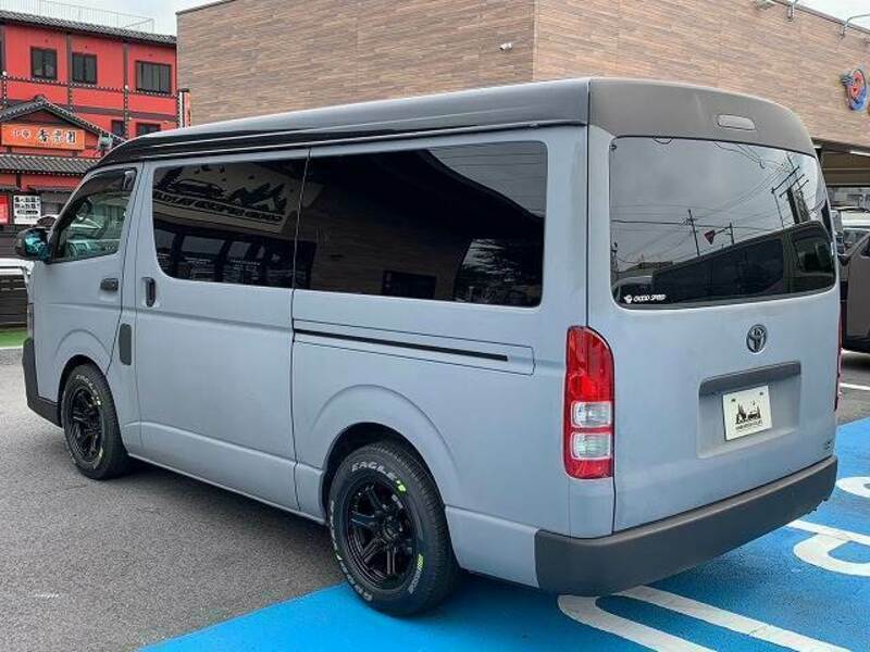 HIACE VAN-17