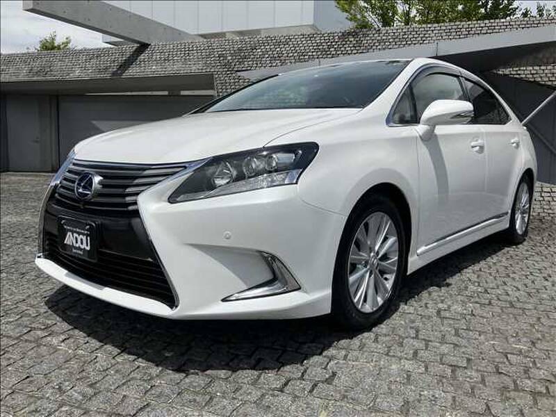 LEXUS　HS