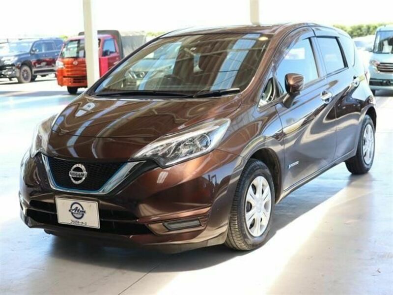 NISSAN　NOTE