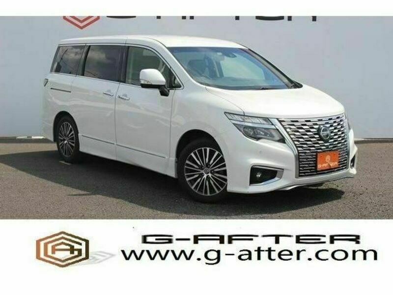 NISSAN　ELGRAND