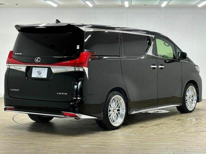 VELLFIRE-15