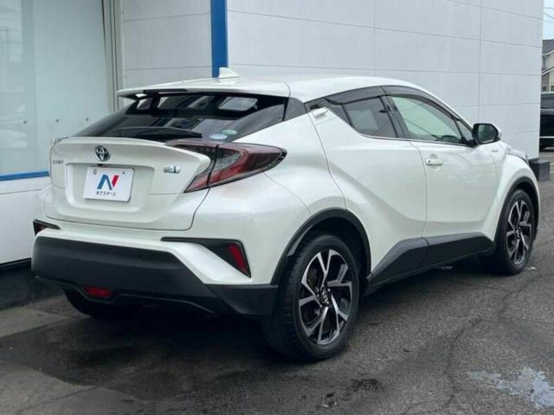 C-HR-17