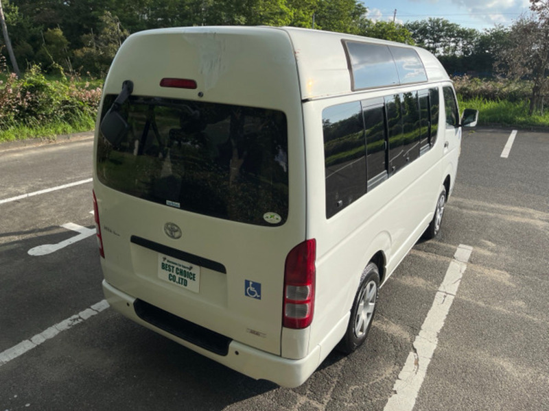 HIACE VAN-14