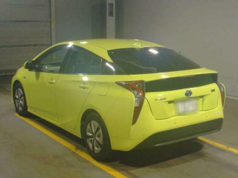 PRIUS-3