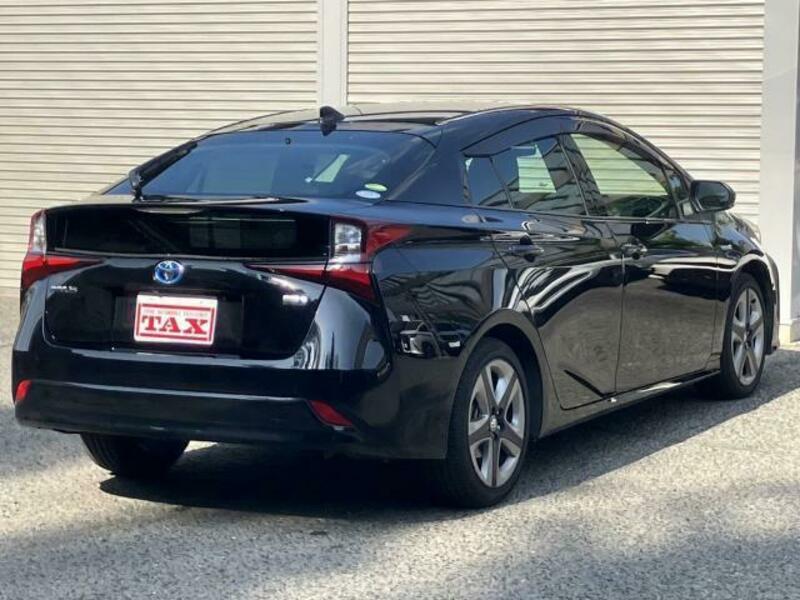 PRIUS-1