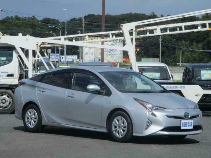 PRIUS-14