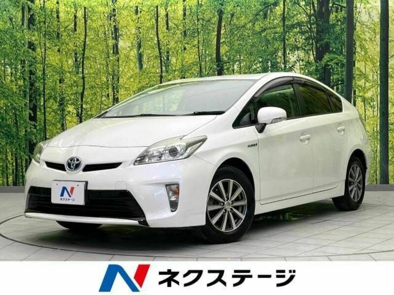 TOYOTA　PRIUS