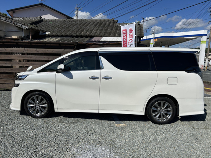 VELLFIRE-5