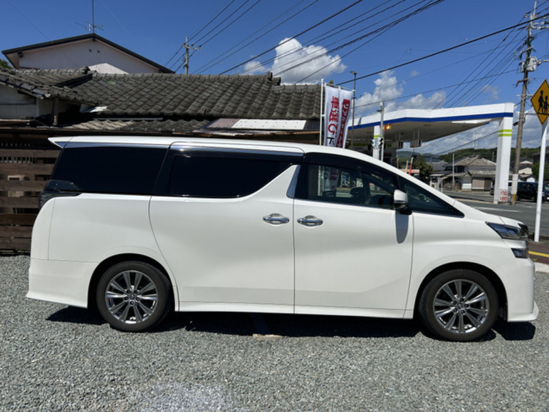 VELLFIRE-4