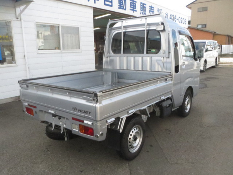 HIJET TRUCK-1