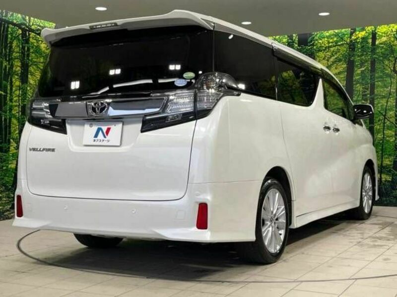 VELLFIRE-17