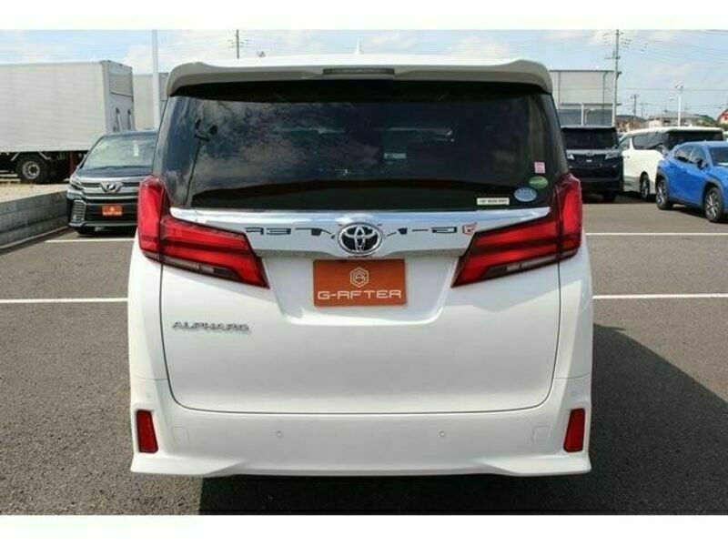 ALPHARD-9