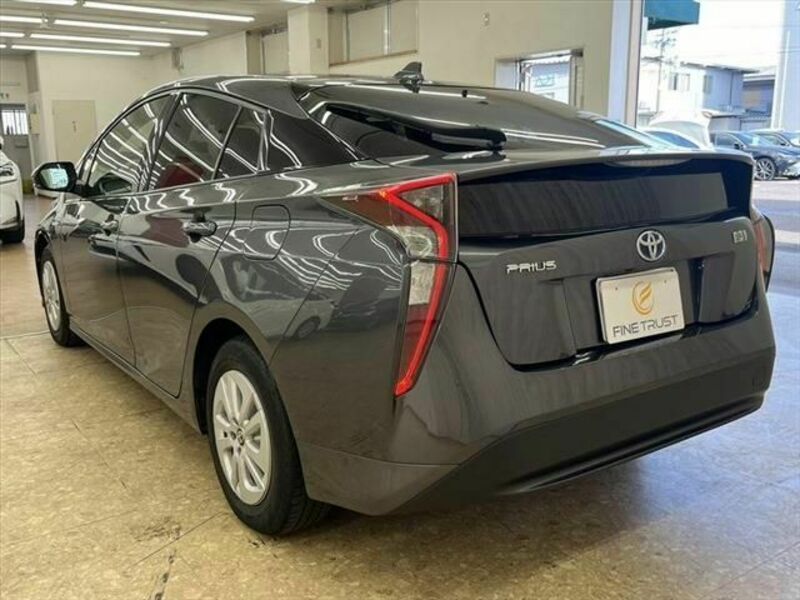 PRIUS-20