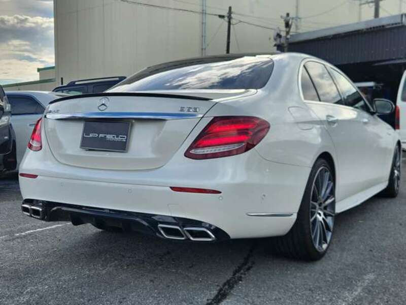 E-CLASS-11