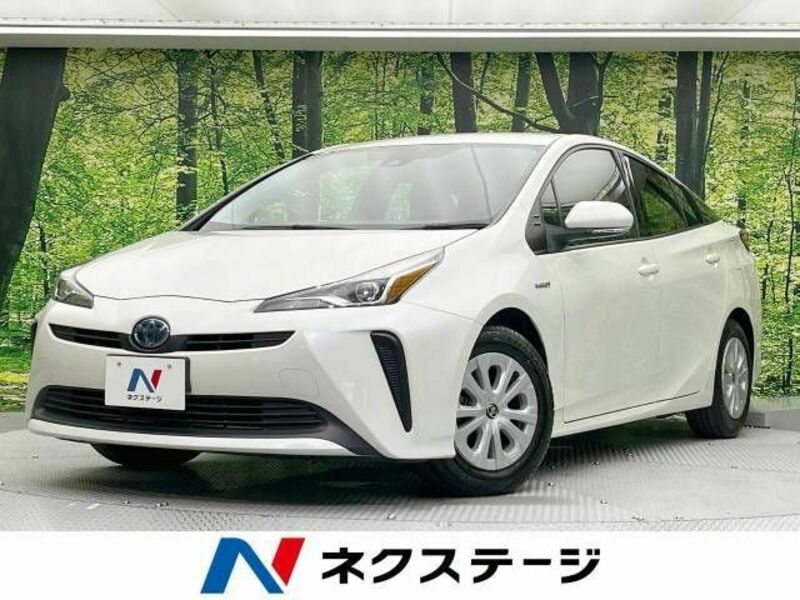 TOYOTA　PRIUS