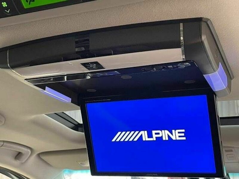 VELLFIRE-4