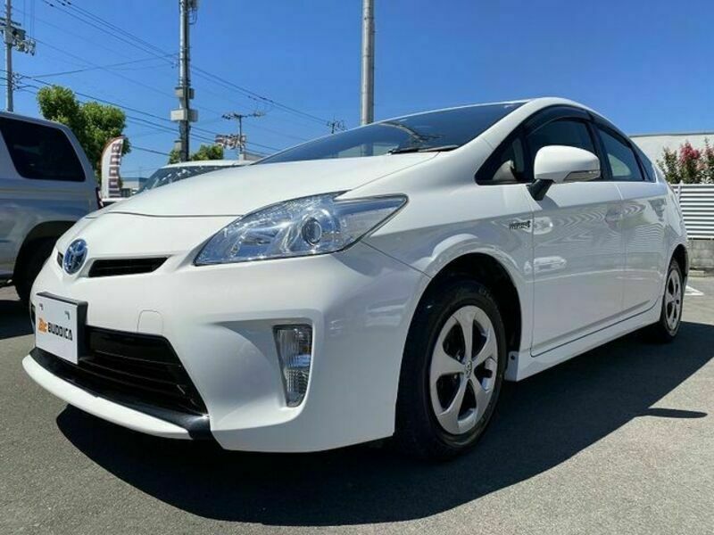 PRIUS-3