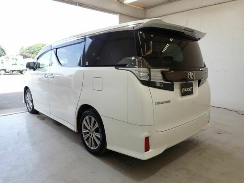 VELLFIRE-2