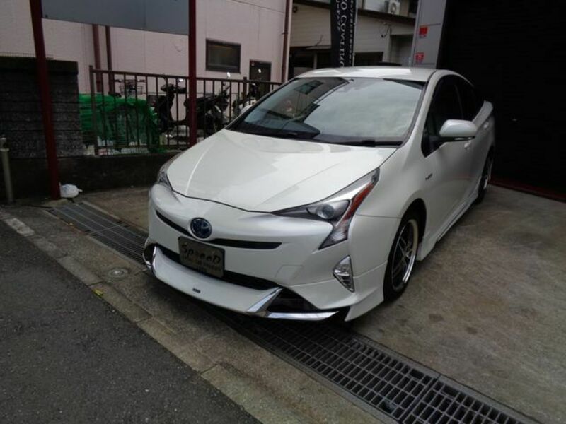 PRIUS-26