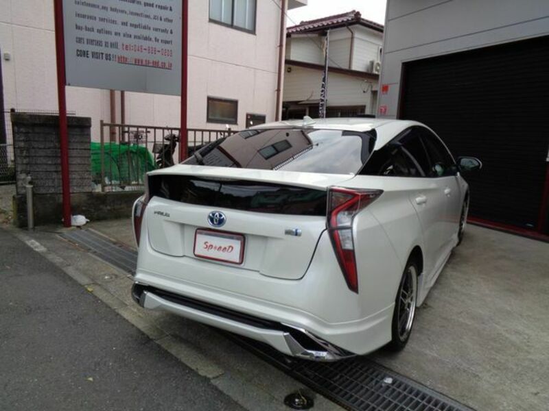 PRIUS-29