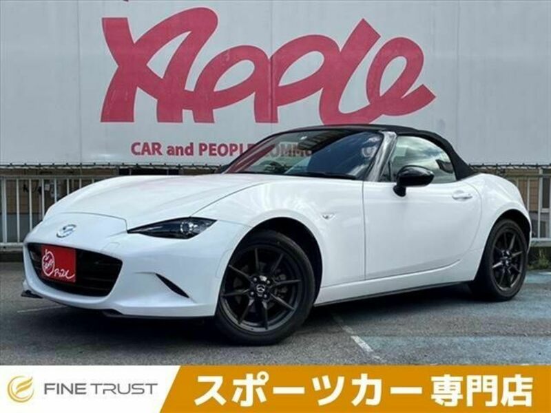 MAZDA　ROADSTER