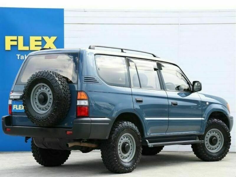 LAND CRUISER PRADO-1