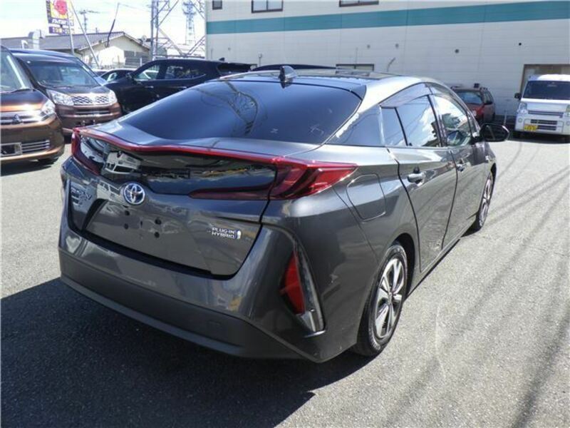 PRIUS PHV-3