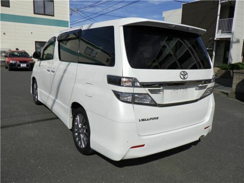 VELLFIRE-2