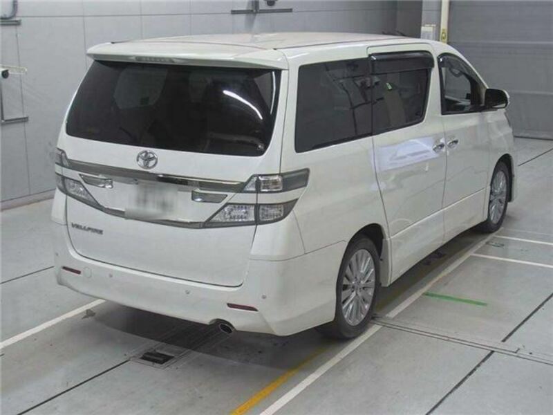 VELLFIRE-1