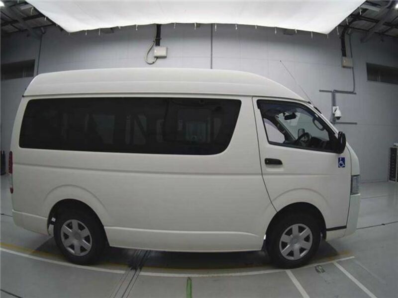 HIACE VAN-2