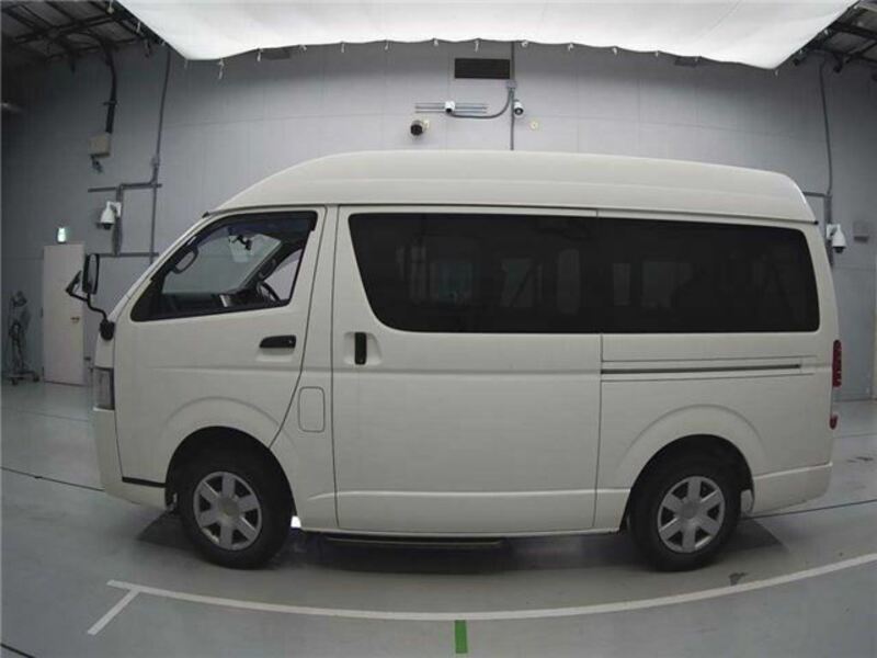 HIACE VAN-3