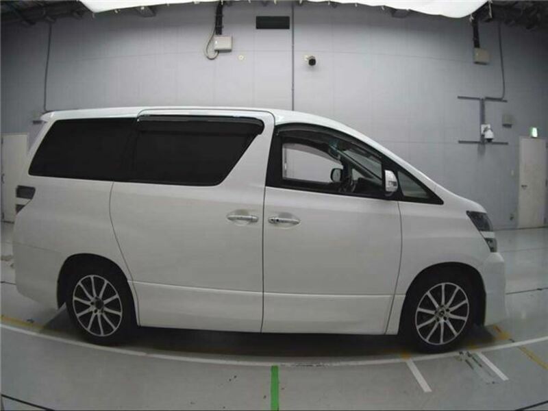 VELLFIRE-2