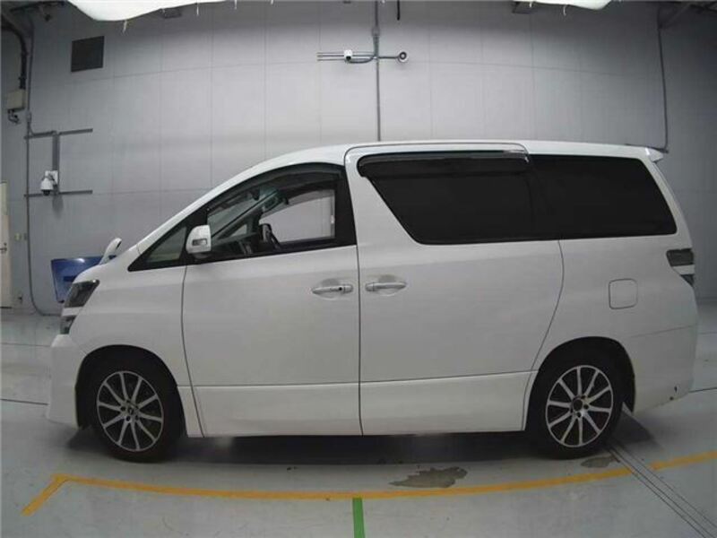 VELLFIRE-3