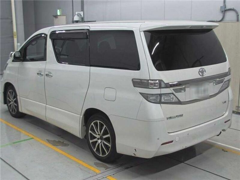 VELLFIRE-5