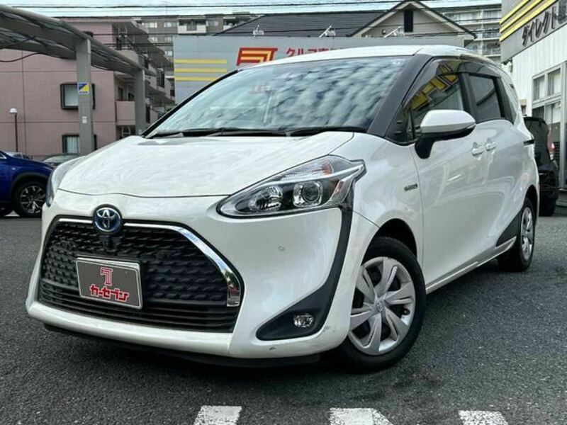 TOYOTA　SIENTA