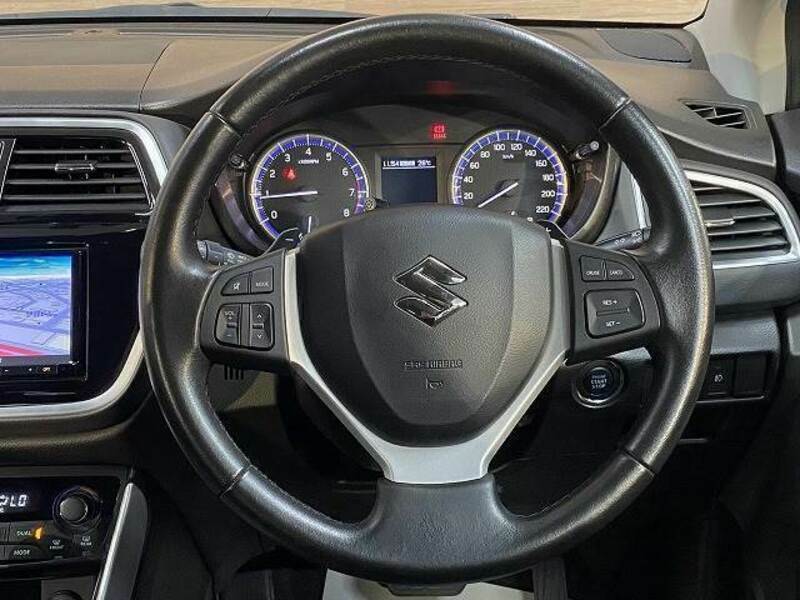 SX4 S-CROSS