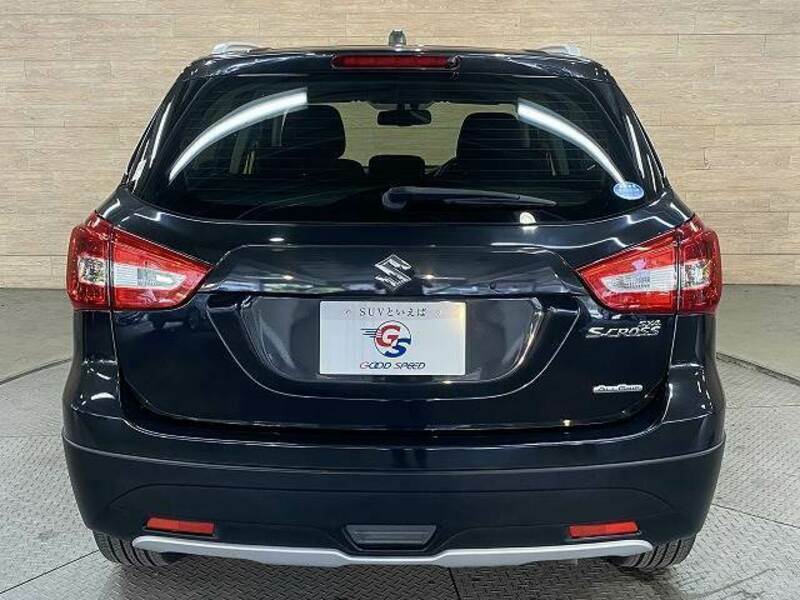 SX4 S-CROSS