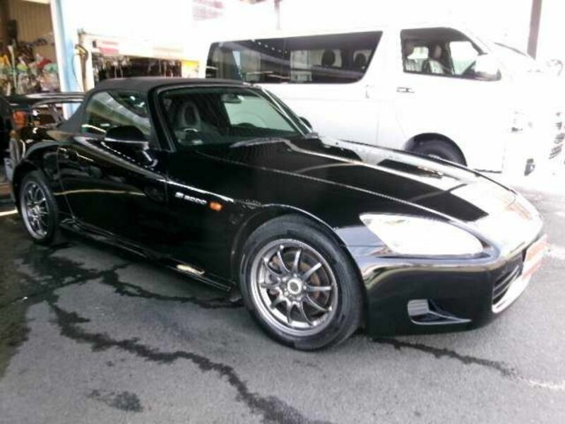 S2000-8