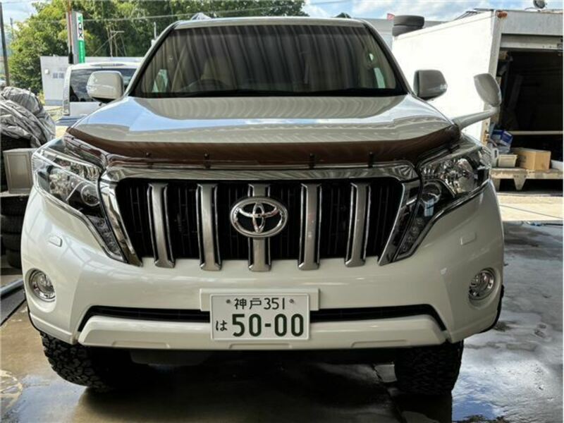 LAND CRUISER PRADO-1